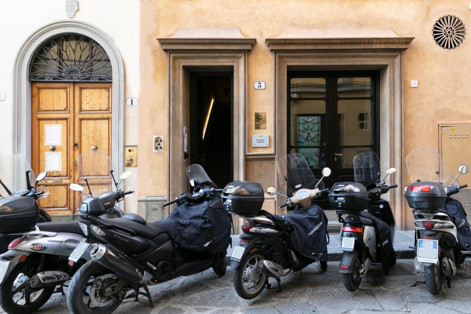 Numa Florence Palazzo Moro Exterior foto